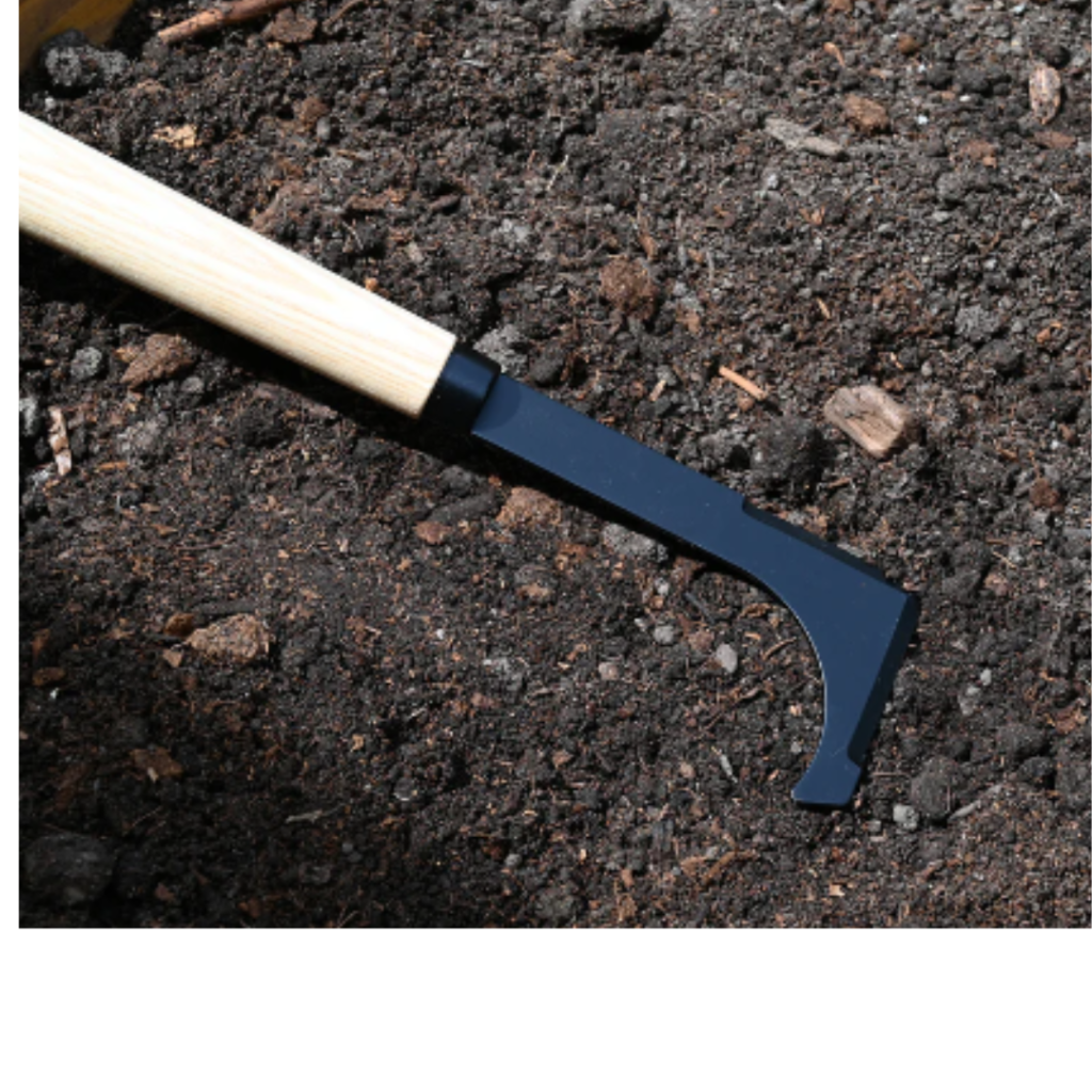 Extended Handle Patio / Sidewalk Weeder TERRA Greenhouses