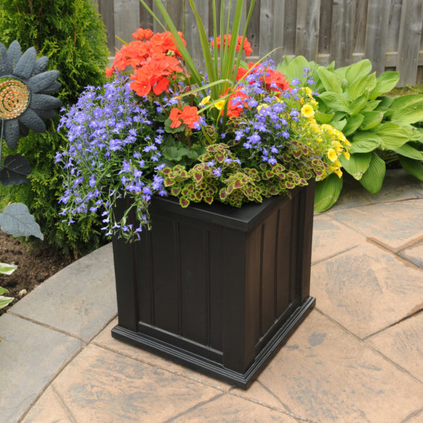 Cape Cod 16in Square Planter