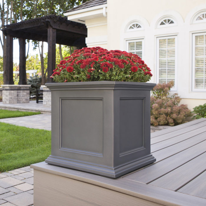Mayne Fairfield 20&#215;20 Square Planter &#8211; available in four colours &#8211; Online Exclusive