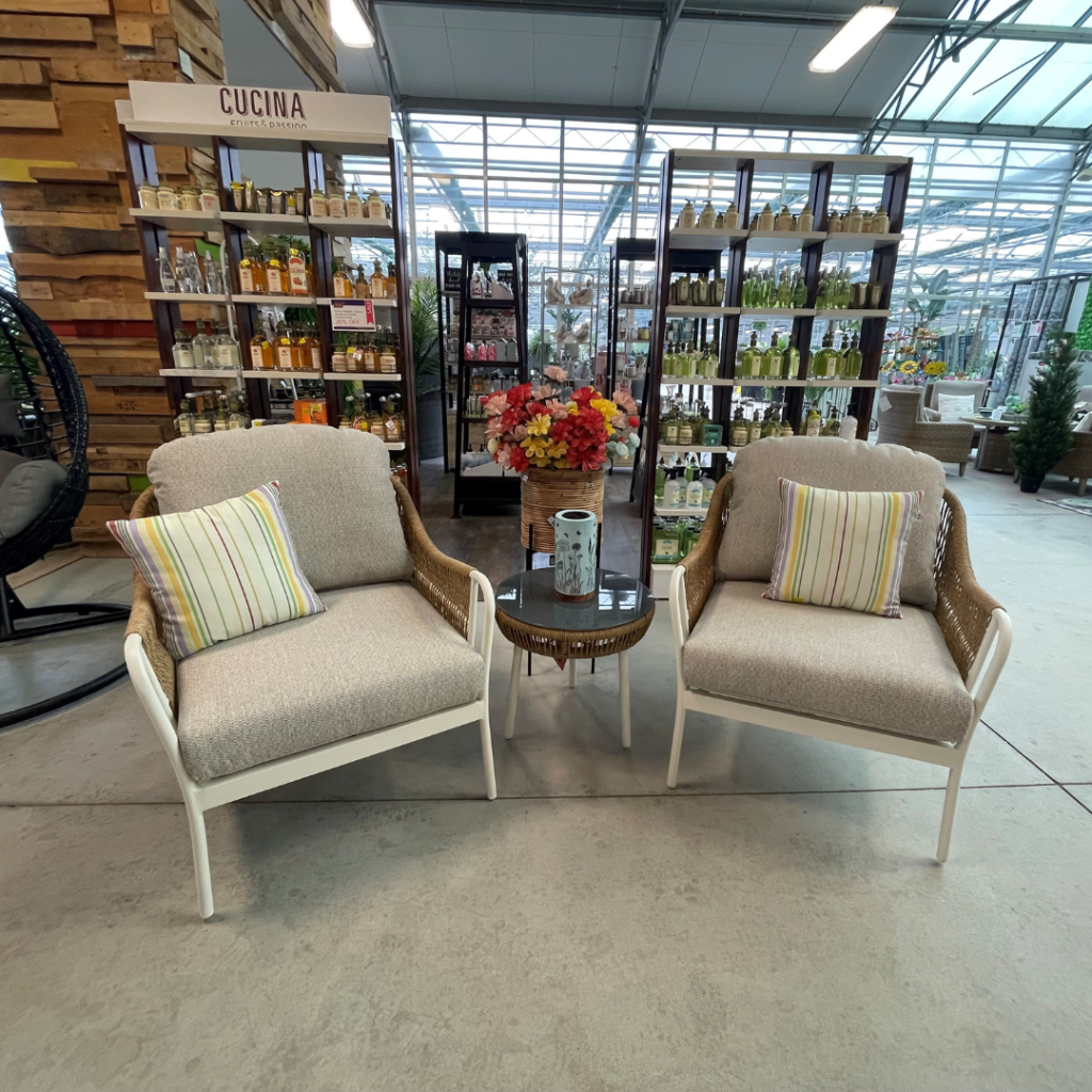 Olivia 3pc Bistro Set - TERRA Greenhouses