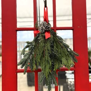 Noble Door Greeter Evergreen Swag