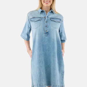 Jensen Denim Dress with Front Pockets (Lightblue)