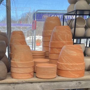 Levante Pot Marble (Terracotta)