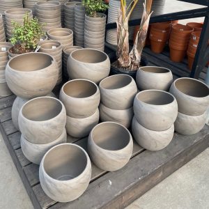 Luna Pot Basalt (Terracotta)