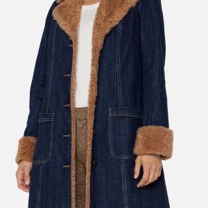 Liverpool - Sherpa Trimmed Notch Coat